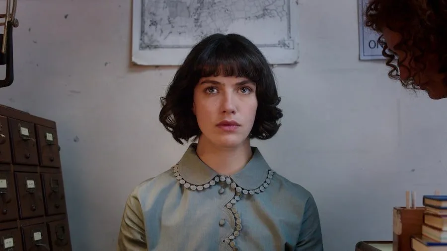 Frame 8