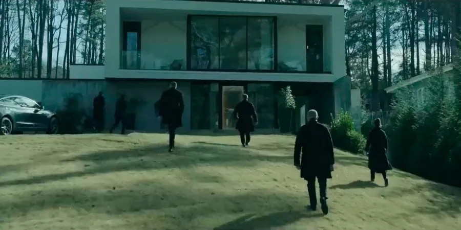 Frame 8