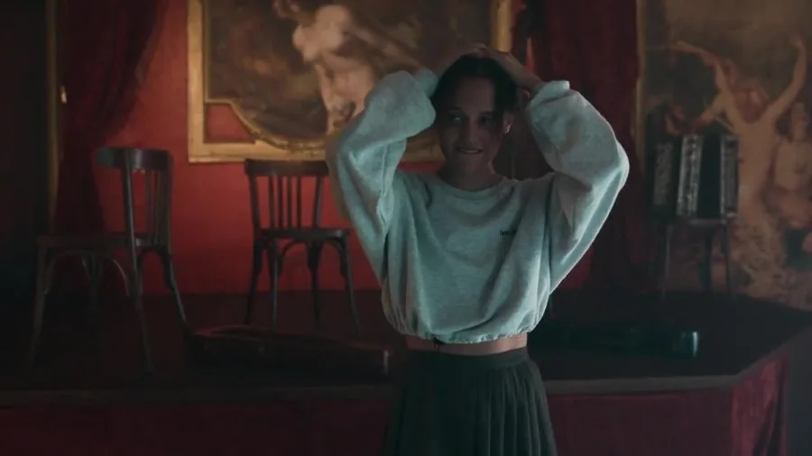 Frame 9