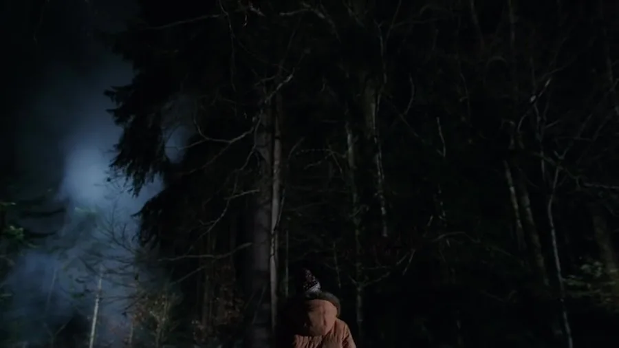 Frame 9