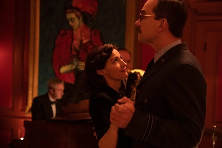 Frame 8