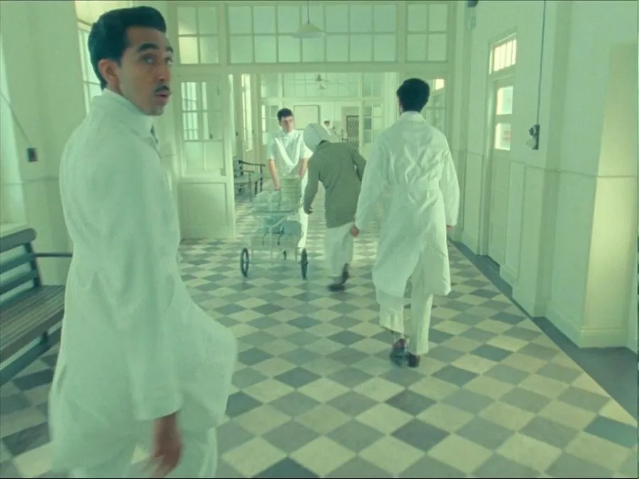Frame 4
