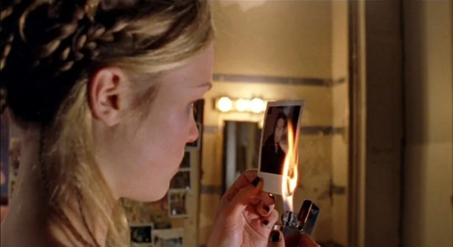 Frame 8